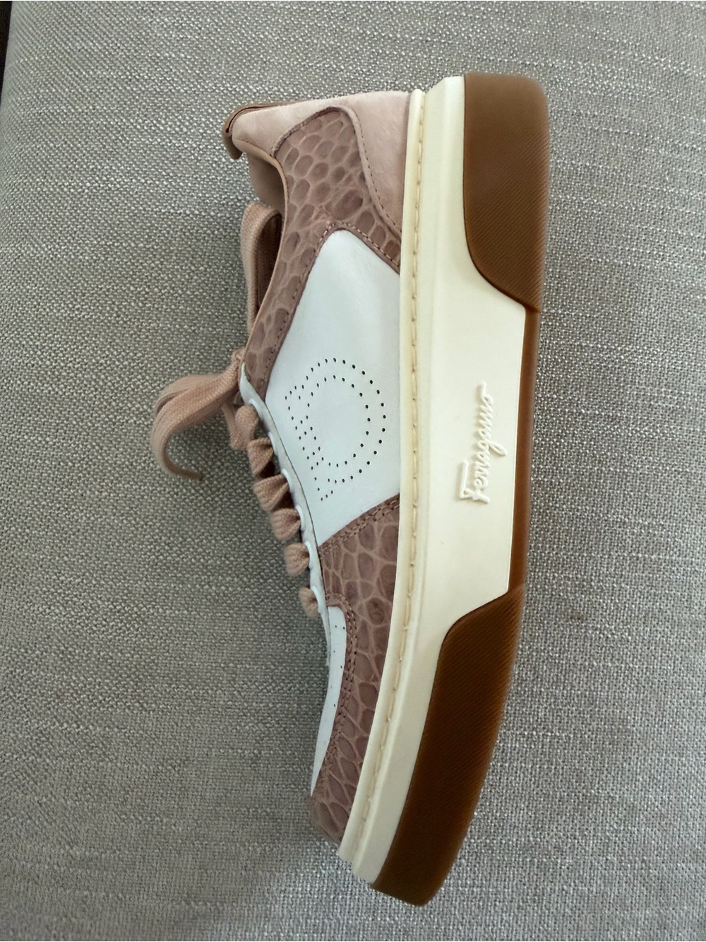 Salvatore Ferragamo NEW Pink, White and Brown Leather Sneakers/ size 8.5 - Picture 7 of 7